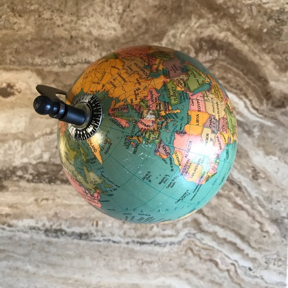 Mini Globe - Picture 8 of 8